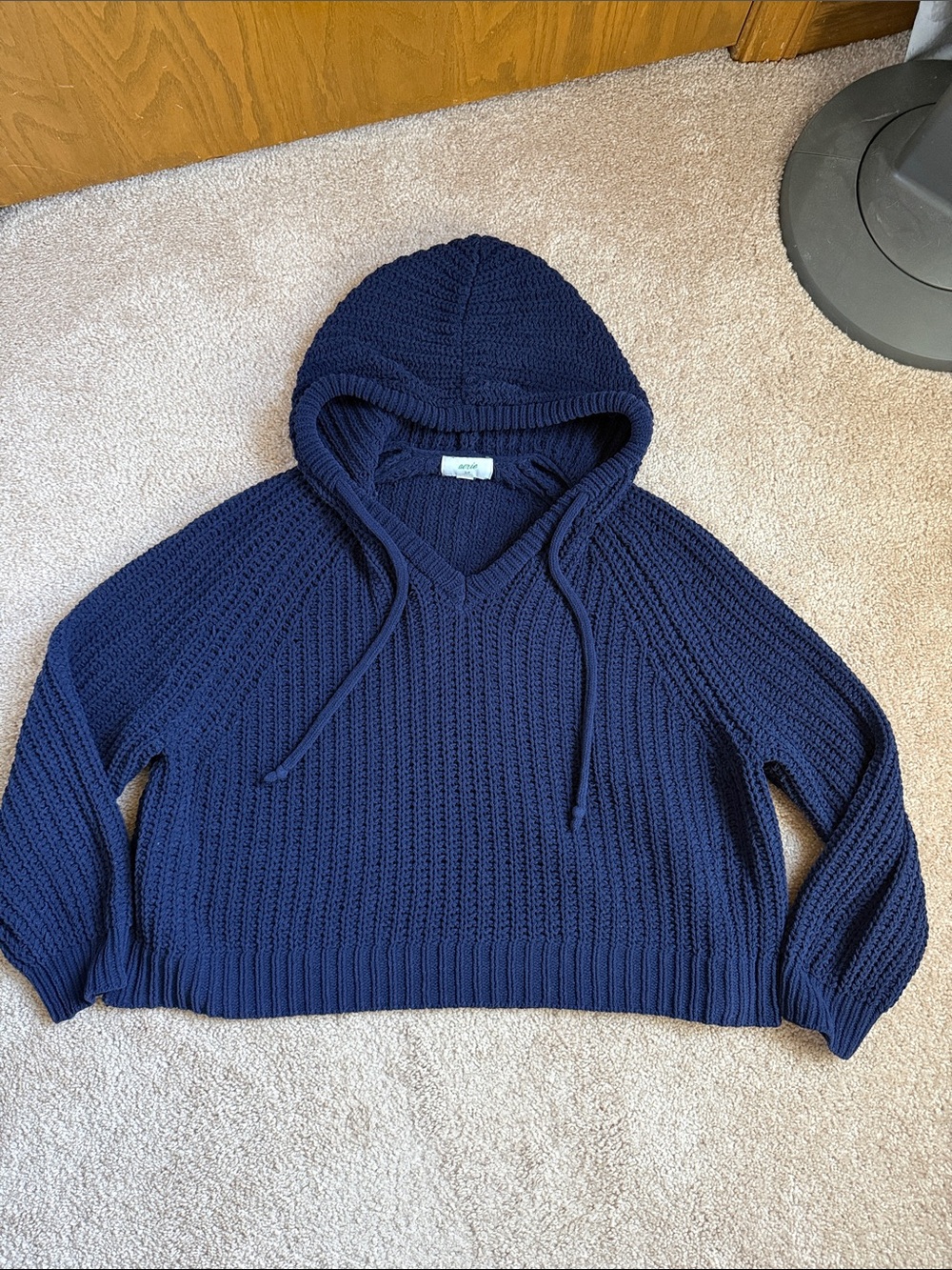 Aerie Navy Blue Chunky Rib Knit Hooded Sweater. Size Small